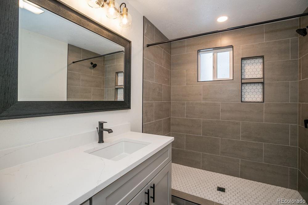 2308 S Lima Street Aurora CO 80014
