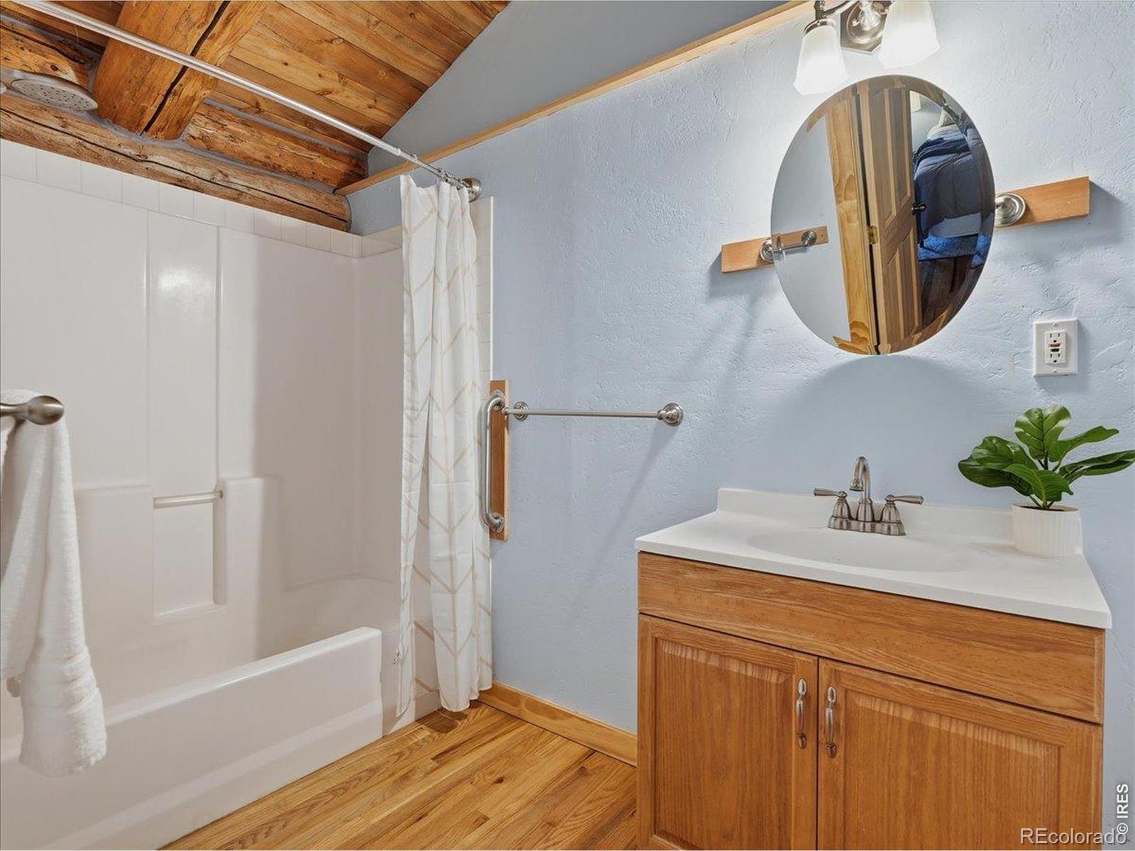 1652 Eiger Road Livermore CO 80536