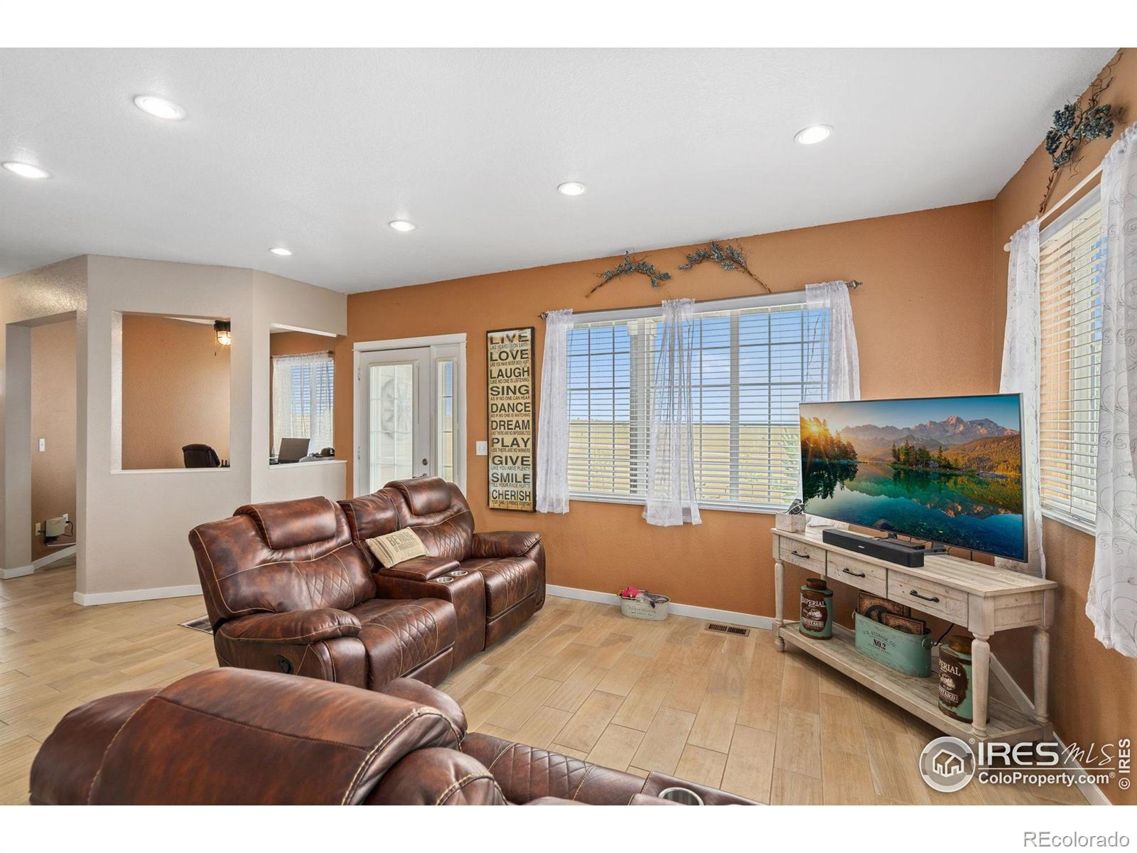 51359 County Road 21 Nunn CO 80648