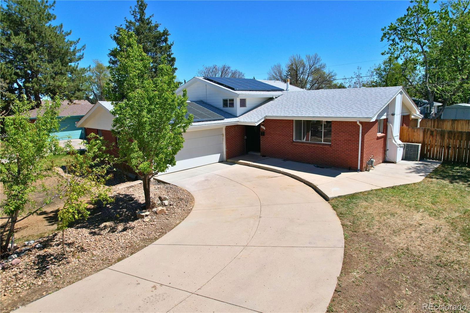362 Salem Street Aurora CO 80011