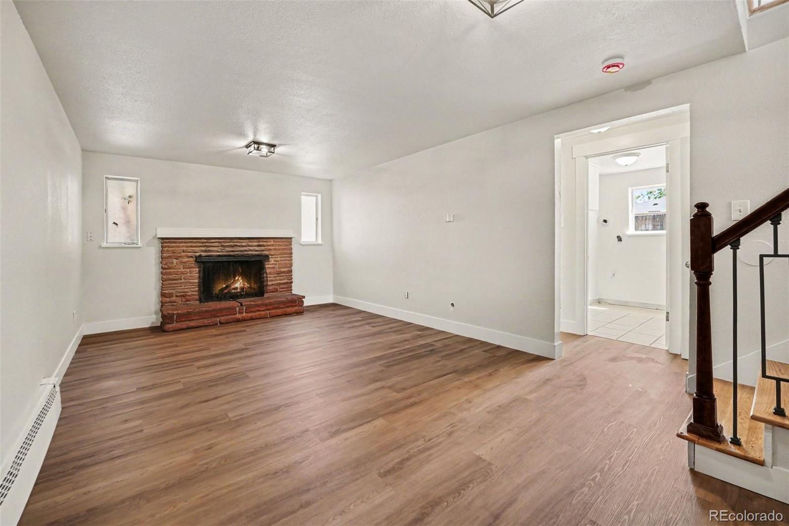 362 Salem Street Aurora CO 80011