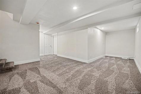 362 Salem Street Aurora CO 80011