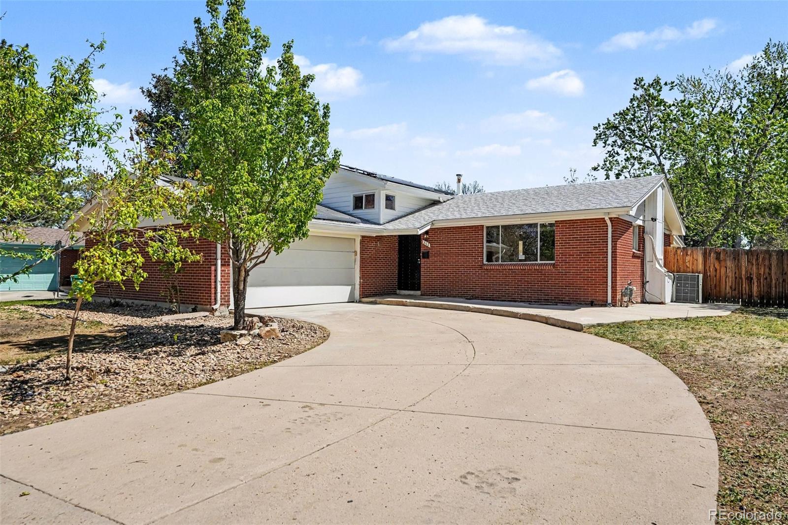 362 Salem Street Aurora CO 80011