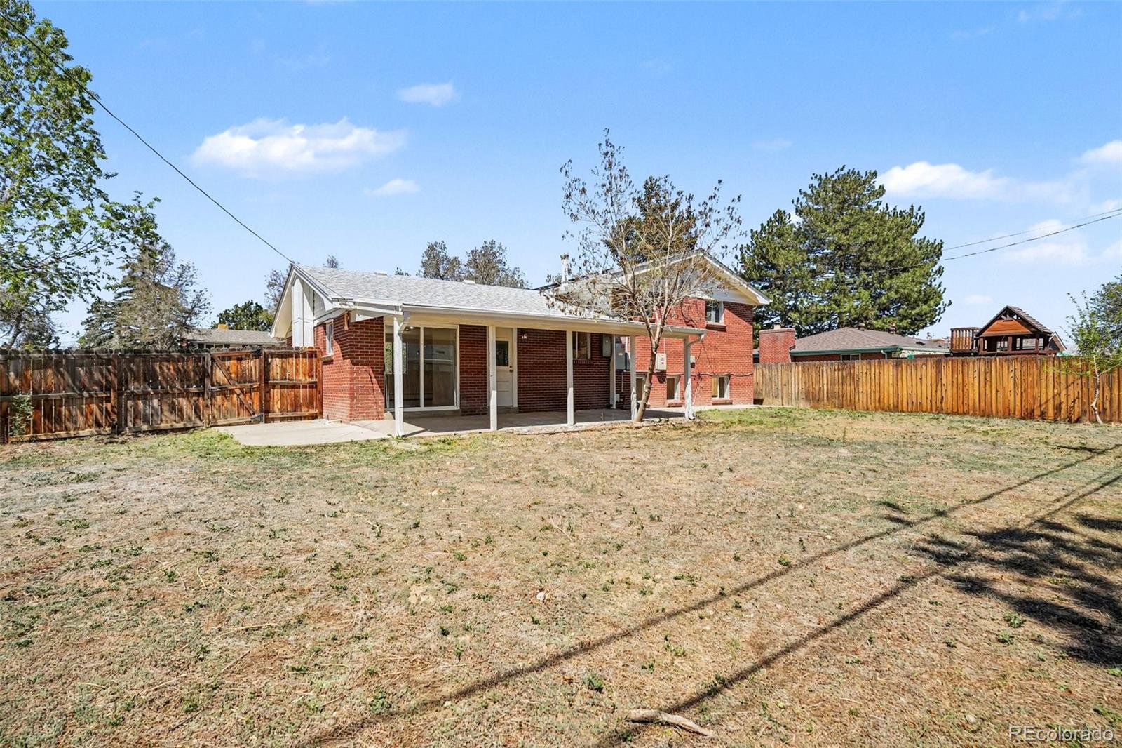 362 Salem Street Aurora CO 80011