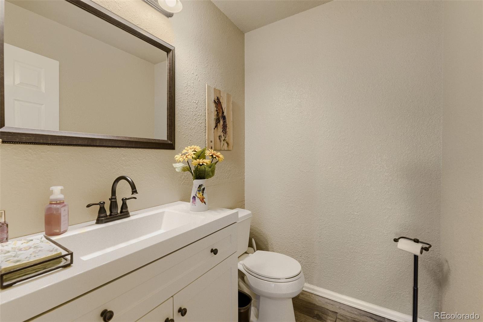 8685 Aberdeen Circle Highlands Ranch CO 80130