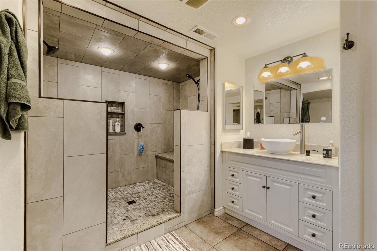 8685 Aberdeen Circle Highlands Ranch CO 80130