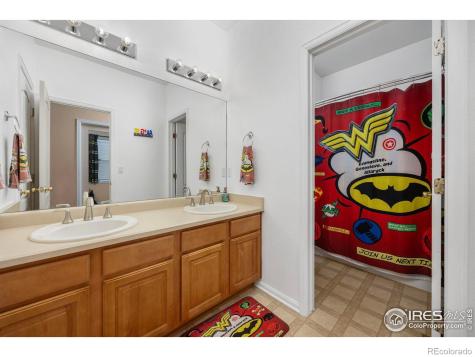 7067 S Malaya Court Aurora CO 80016