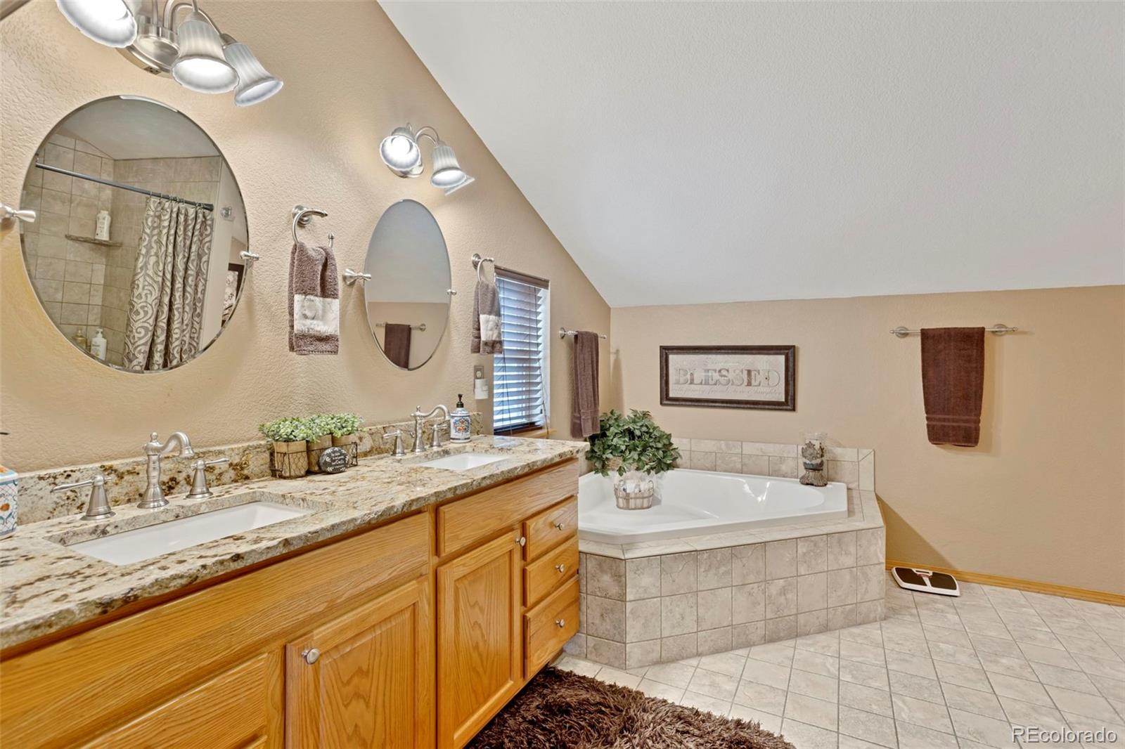 38 Kingston Drive Florissant CO 80816