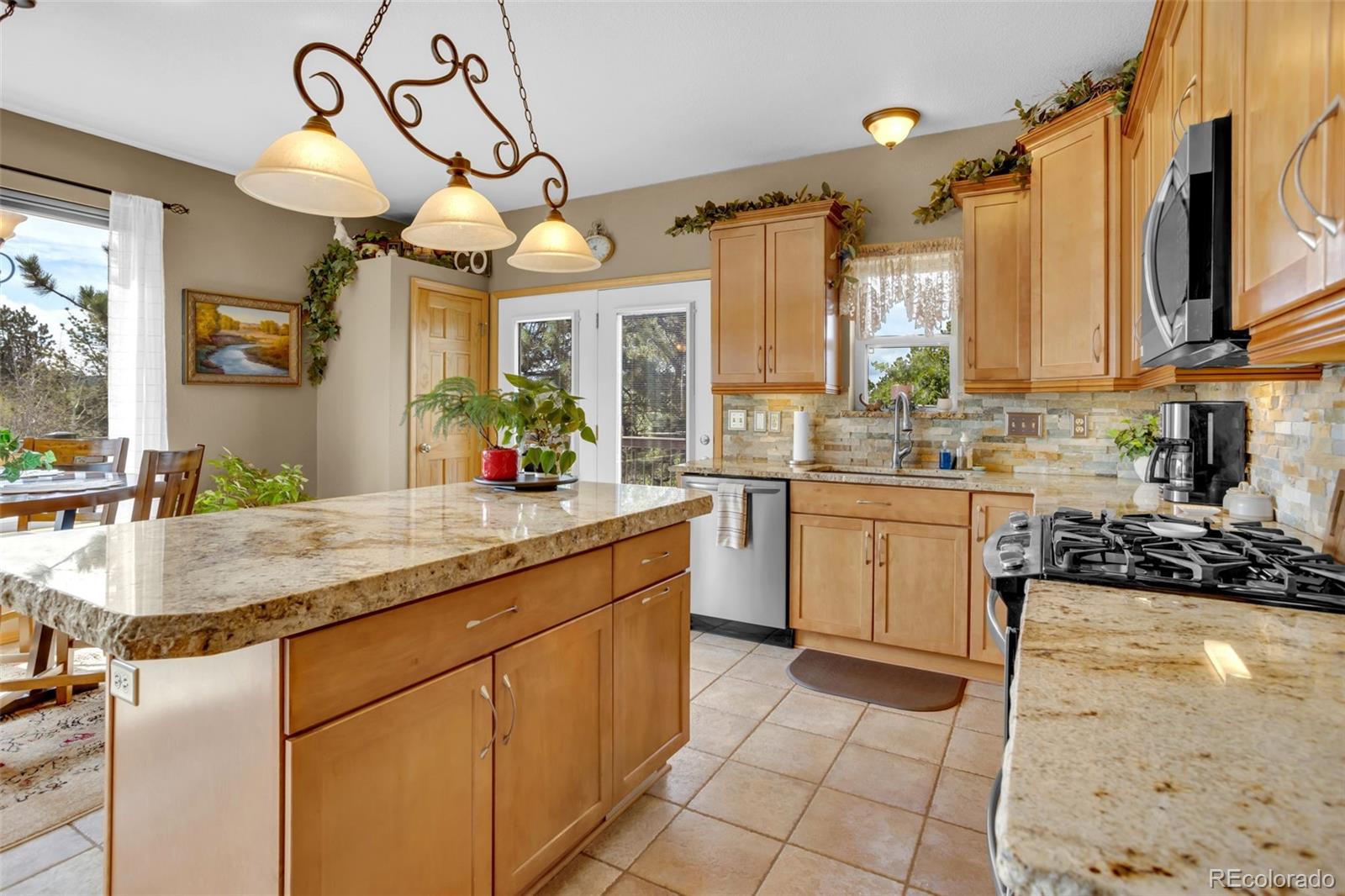 38 Kingston Drive Florissant CO 80816