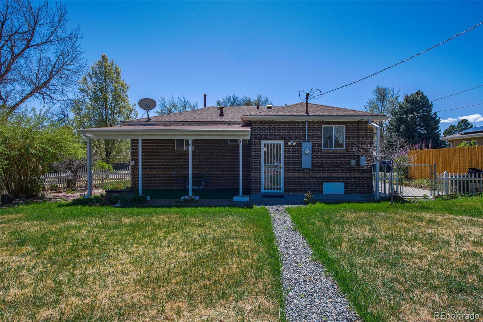8165 W 17th Avenue Lakewood CO 80214