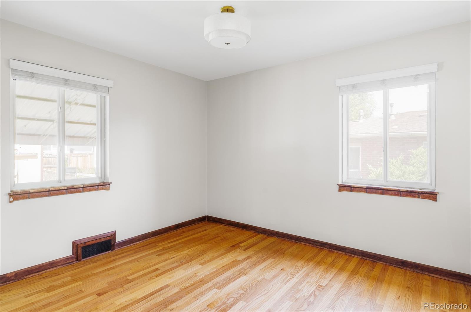 2929 Dexter Street Denver CO 80207