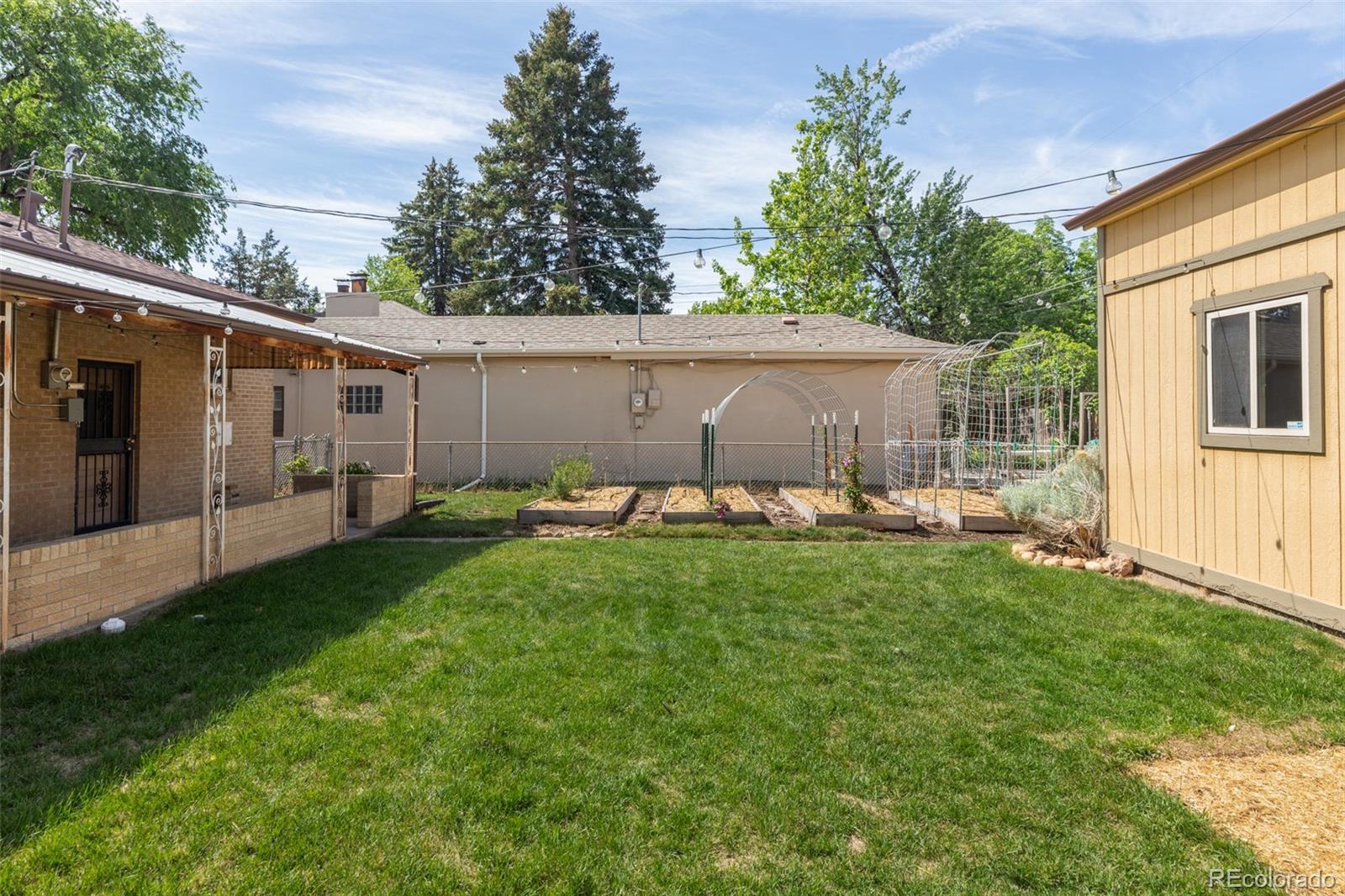 2929 Dexter Street Denver CO 80207