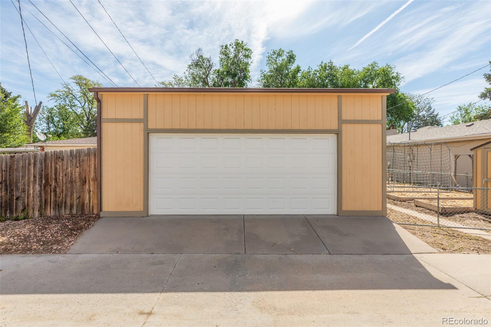 2929 Dexter Street Denver CO 80207