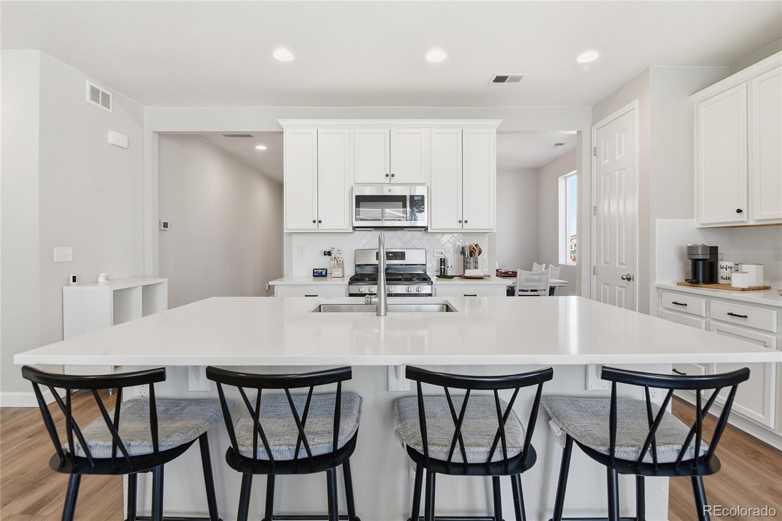 924 N Waterloo Street Aurora CO 80018
