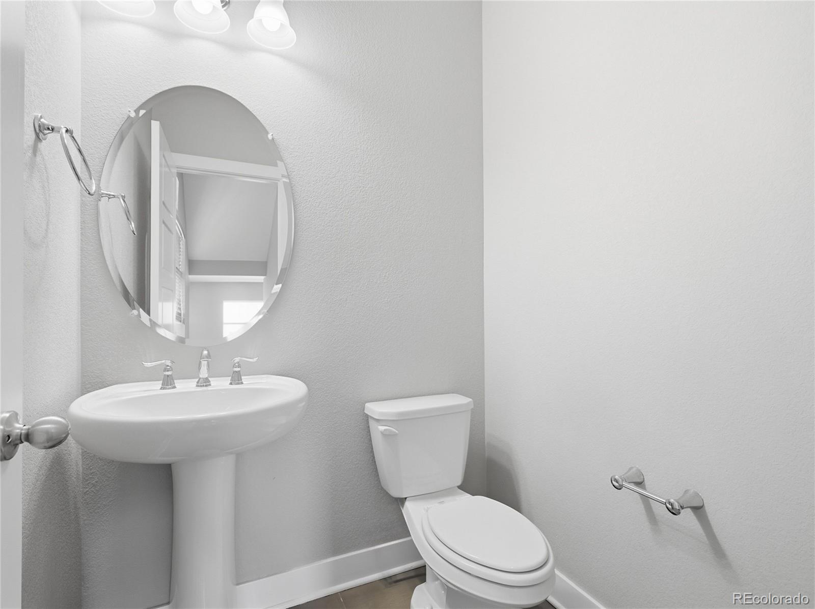 506 E Hinsdale Avenue Littleton CO 80122