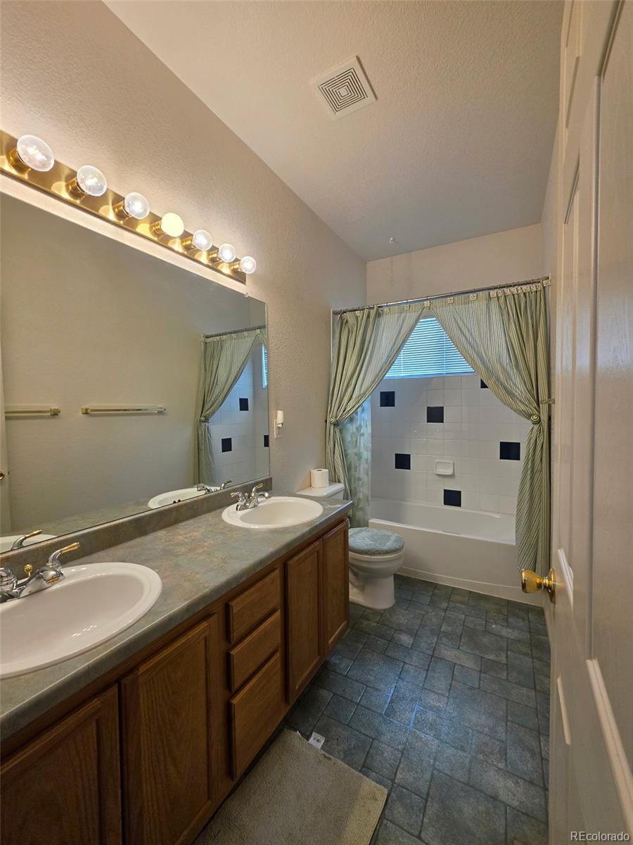 2501 E 145th Avenue Thornton CO 80602