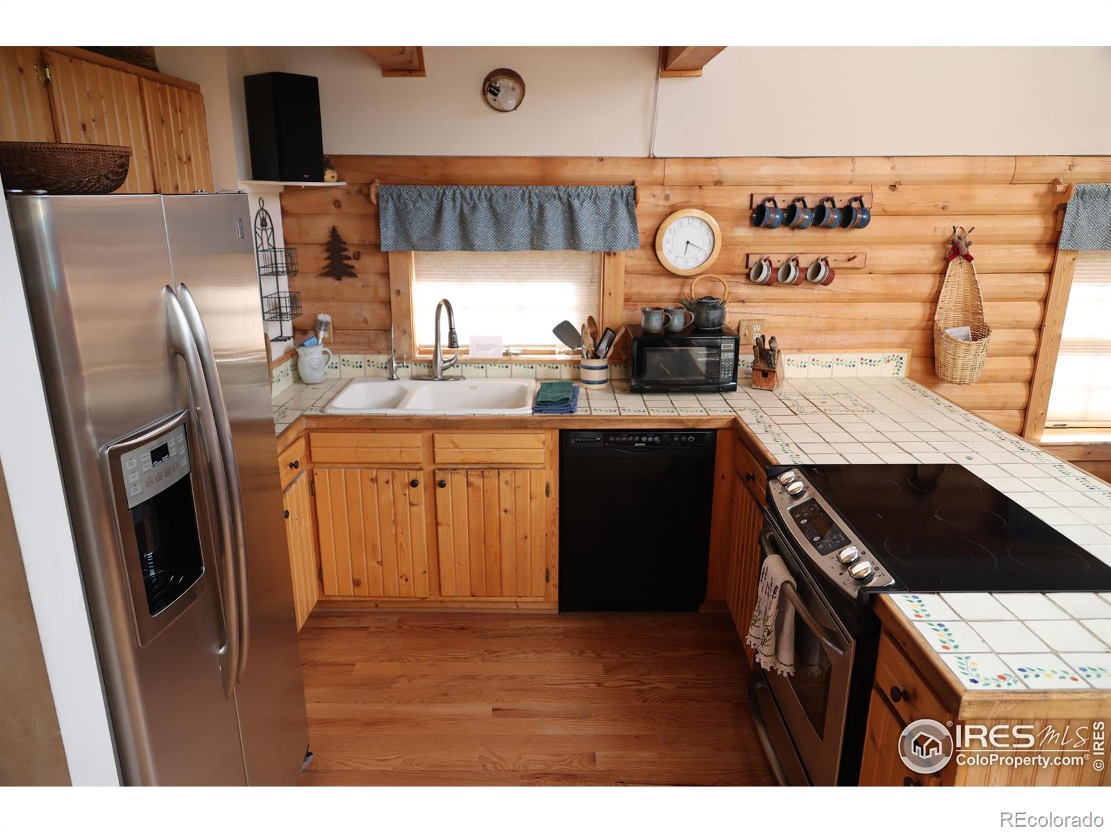 254 Arrowood Drive Lyons CO 80540