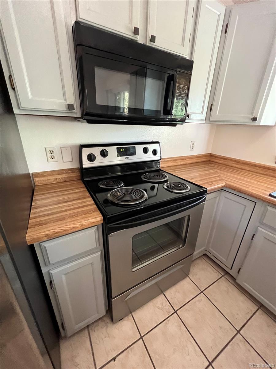 17214 E Stanford Avenue Aurora CO 80015