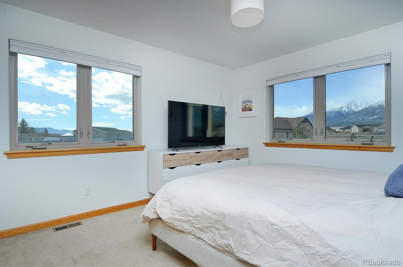 Pinon Real Estate Group, LLC