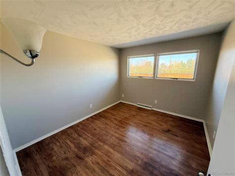 5674 W Chestnut Avenue Littleton CO 80128