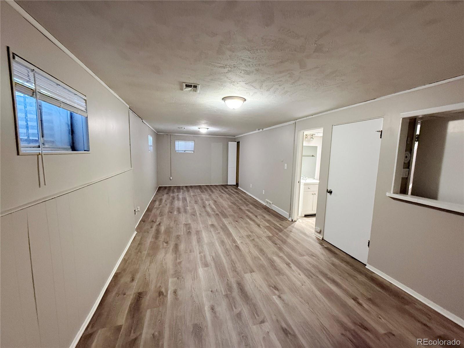 5674 W Chestnut Avenue Littleton CO 80128