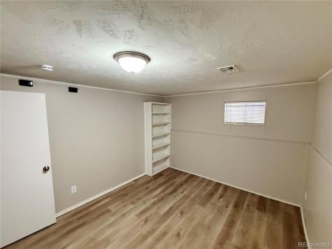 5674 W Chestnut Avenue Littleton CO 80128