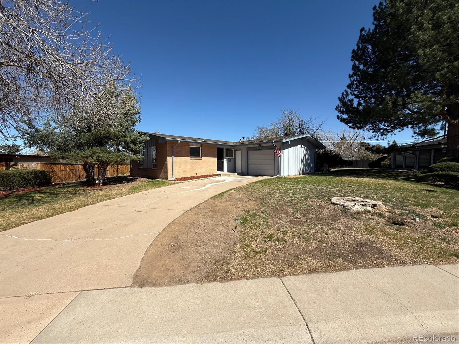 5674 W Chestnut Avenue Littleton CO 80128