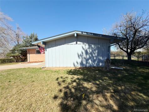 5674 W Chestnut Avenue Littleton CO 80128