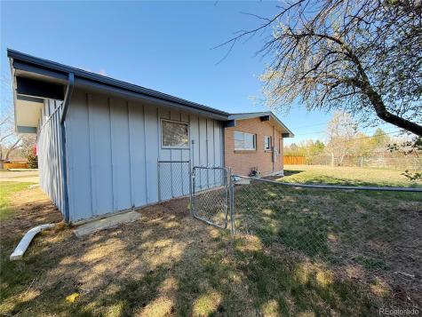 5674 W Chestnut Avenue Littleton CO 80128
