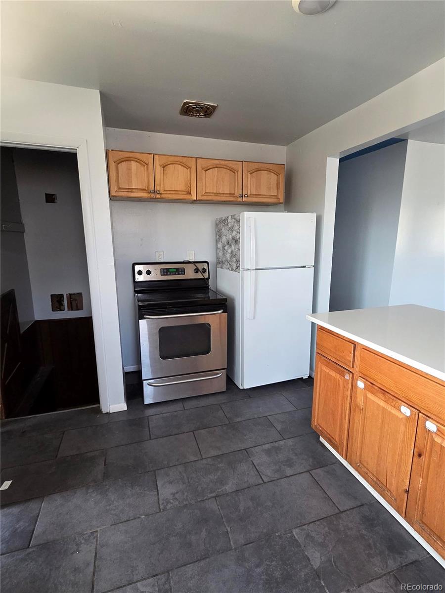 7730 Poplar Street Commerce City CO 80022