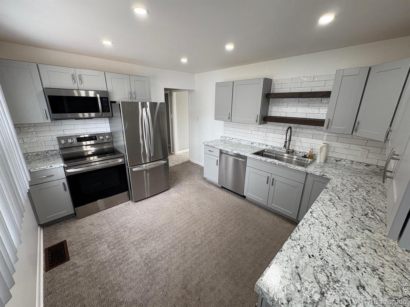 337 Plainview Avenue Sterling CO 80751