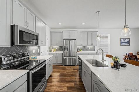 21300 E 61st Avenue Aurora CO 80019