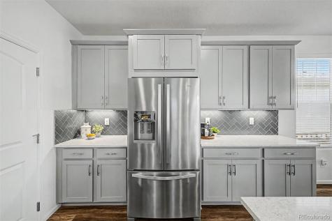 21300 E 61st Avenue Aurora CO 80019