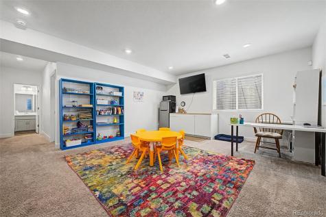 21300 E 61st Avenue Aurora CO 80019