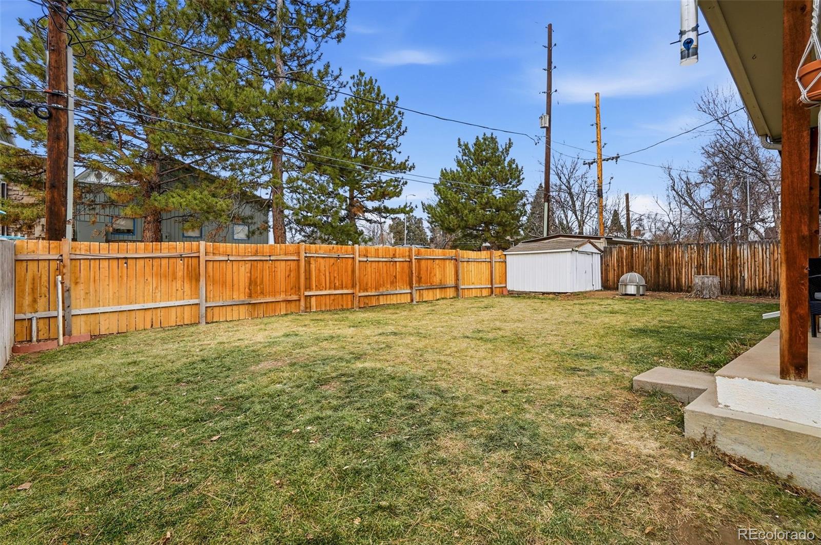 1515 S Carlan Court Denver CO 80219