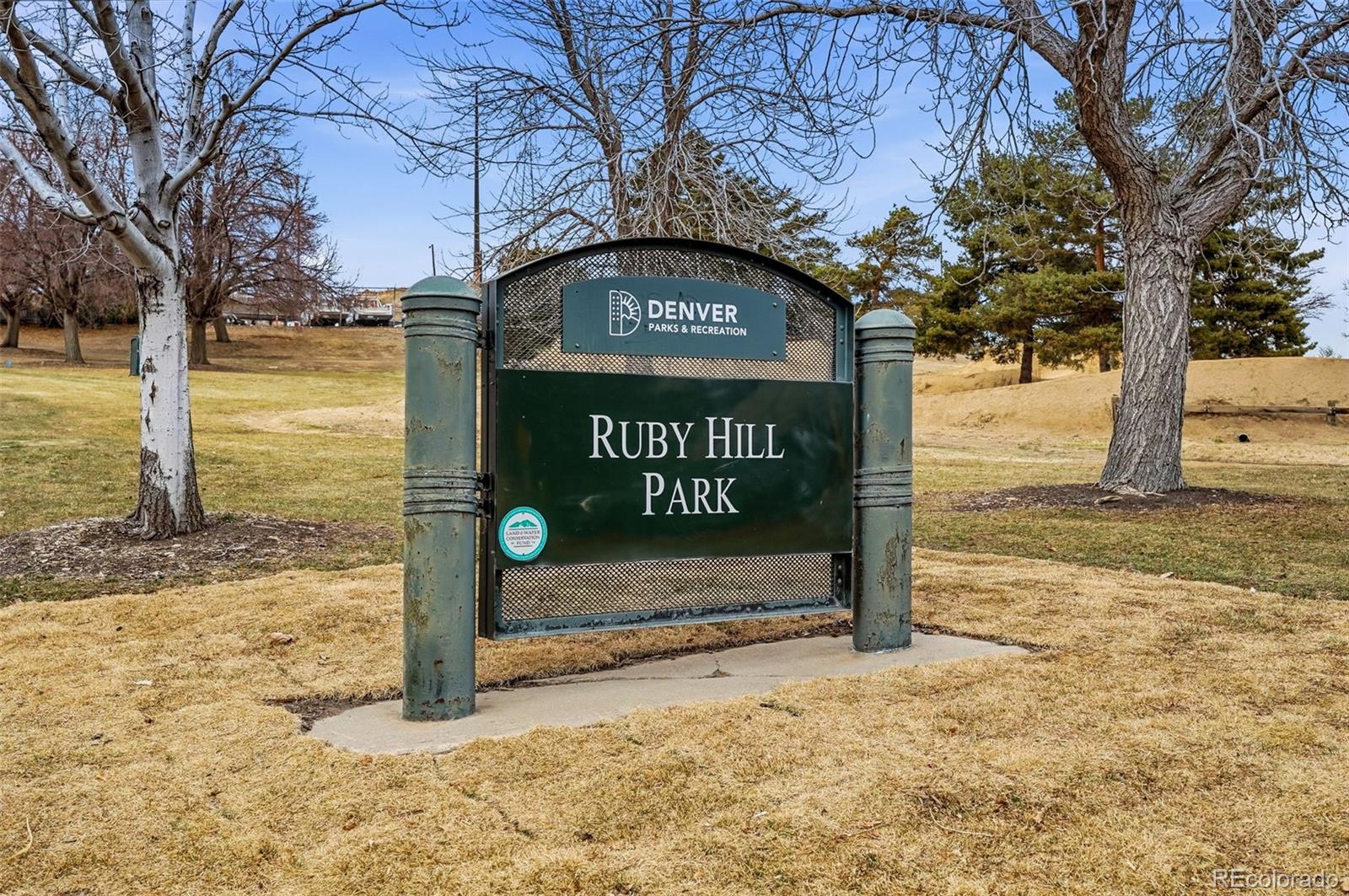 1515 S Carlan Court Denver CO 80219