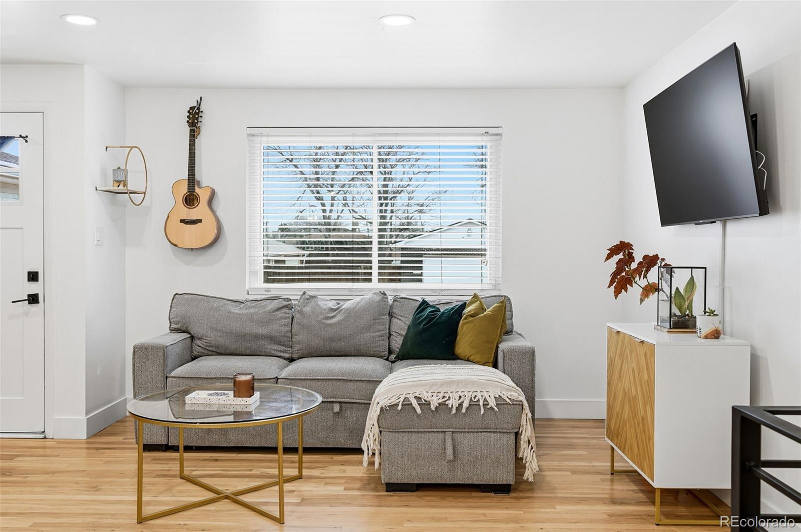 1515 S Carlan Court Denver CO 80219