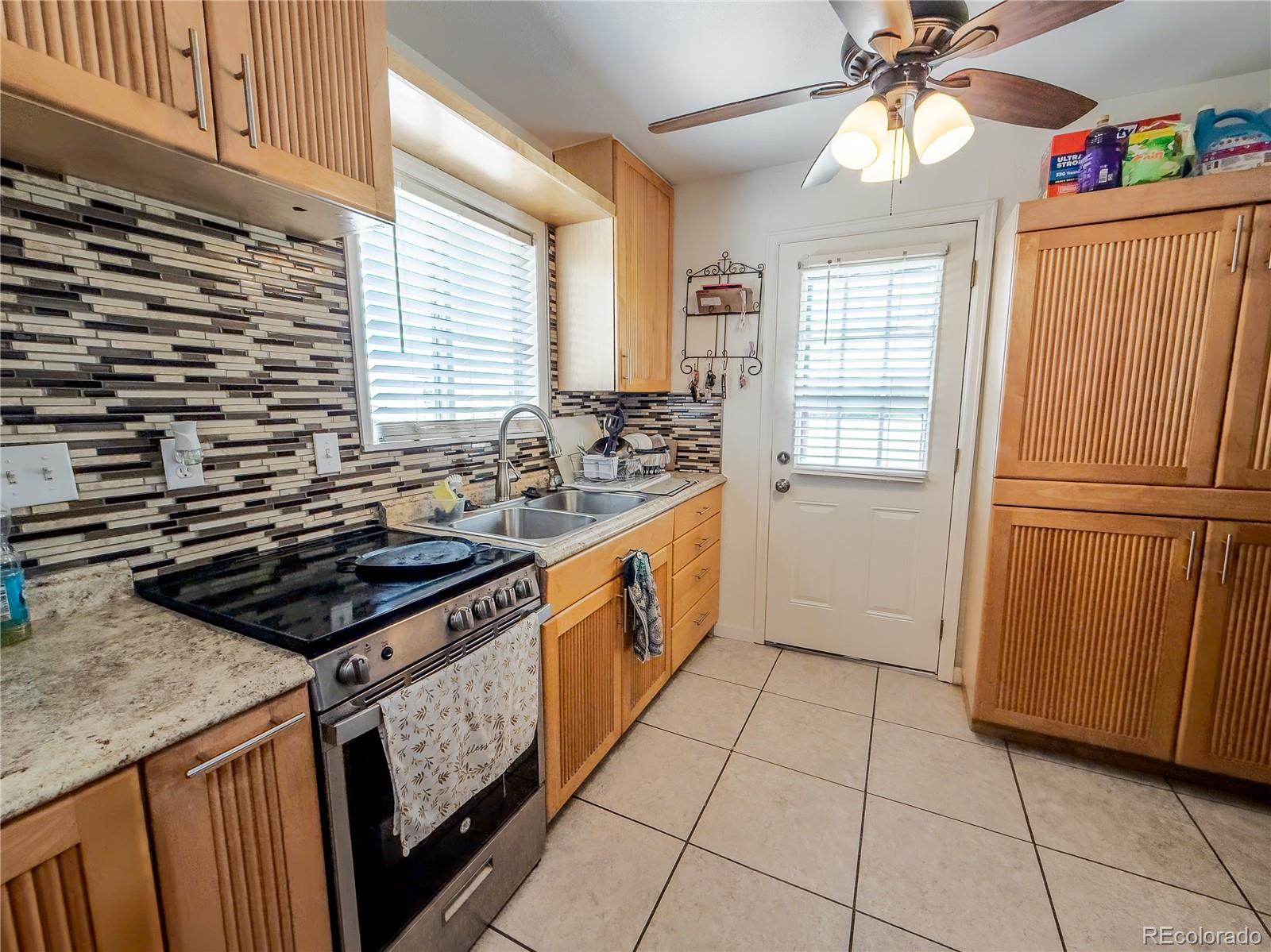 6736 Grove Street Denver CO 80221