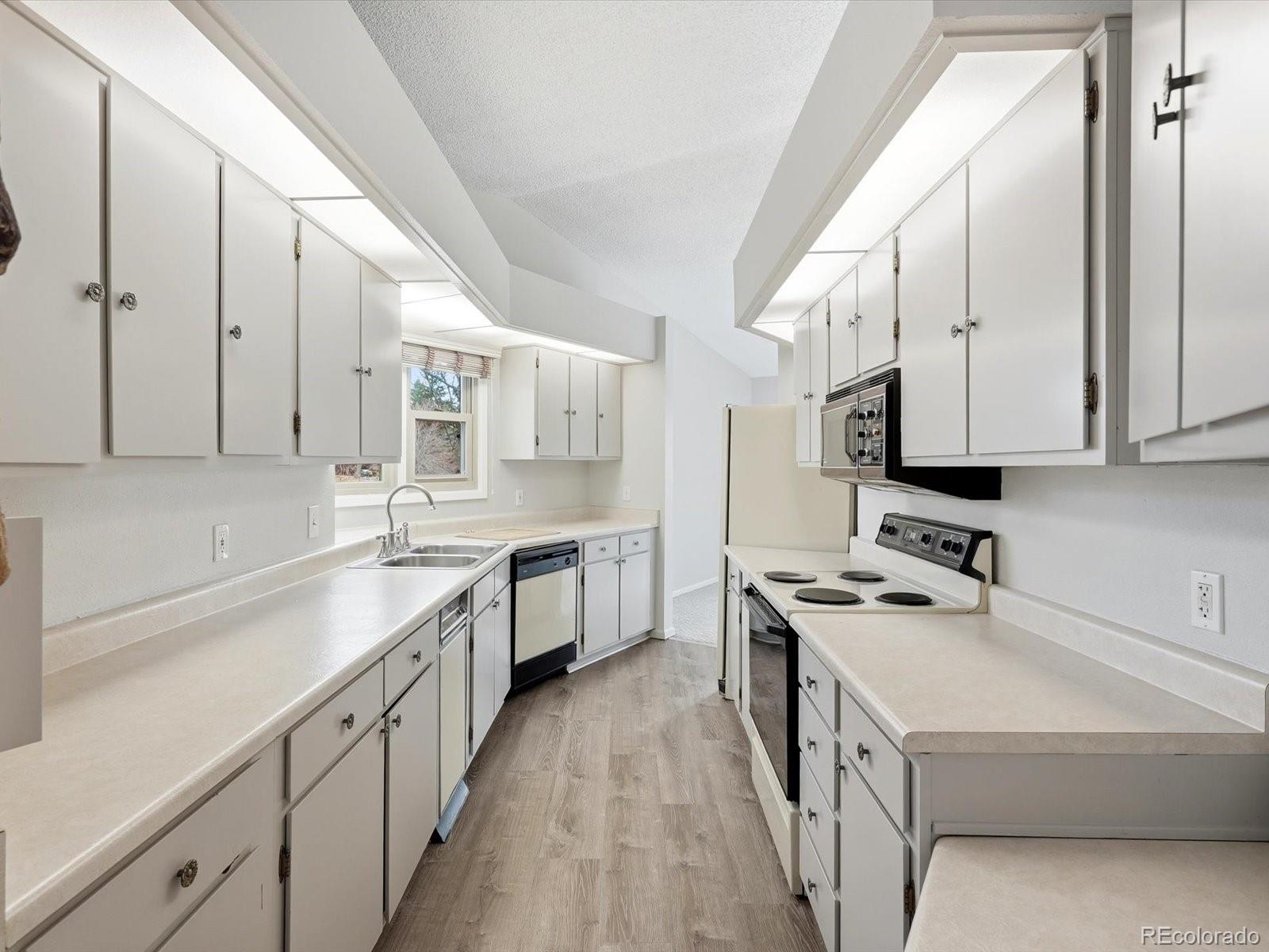26 Douglas Drive Broomfield CO 80020