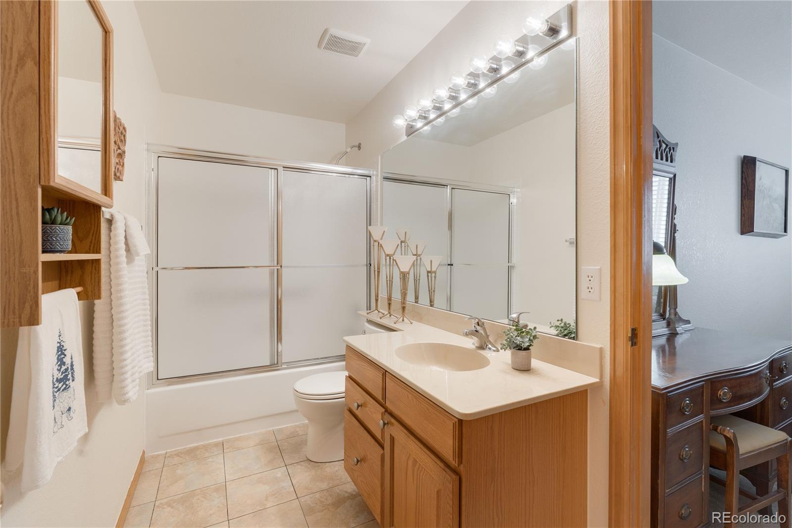 14155 W Warren Circle Lakewood CO 80228