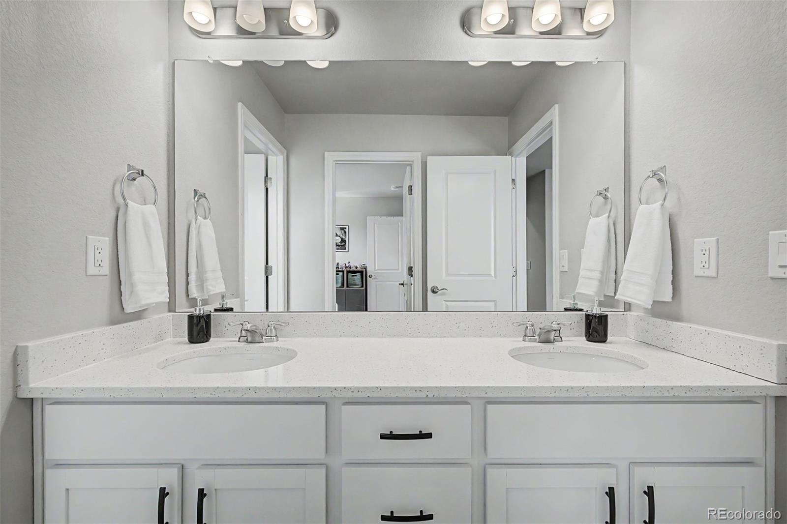 7297 S Scottsburg Way Aurora CO 80016