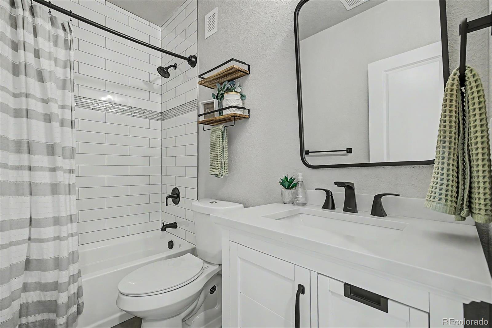 7297 S Scottsburg Way Aurora CO 80016