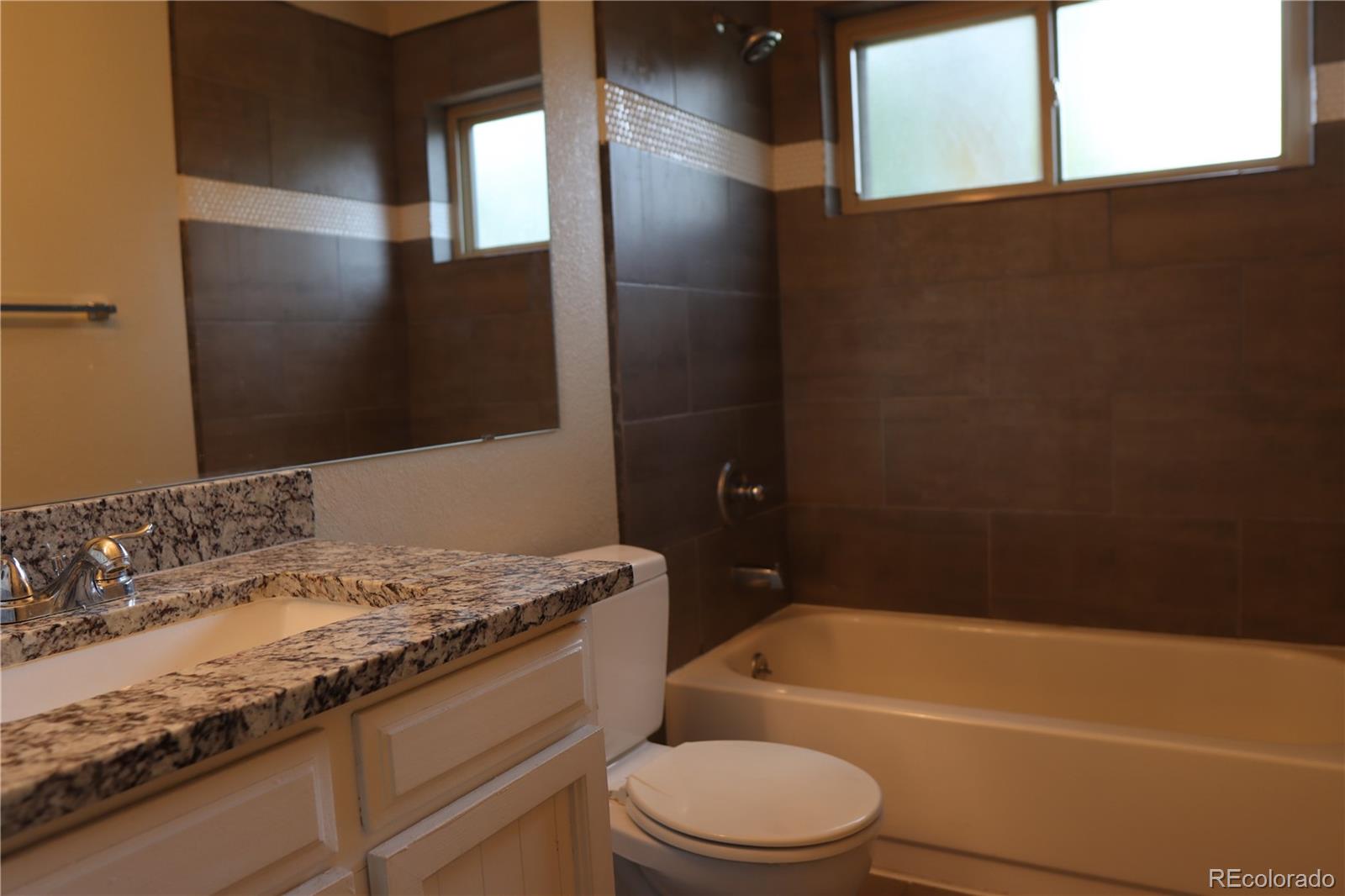10251 W Ida Avenue Littleton CO 80127
