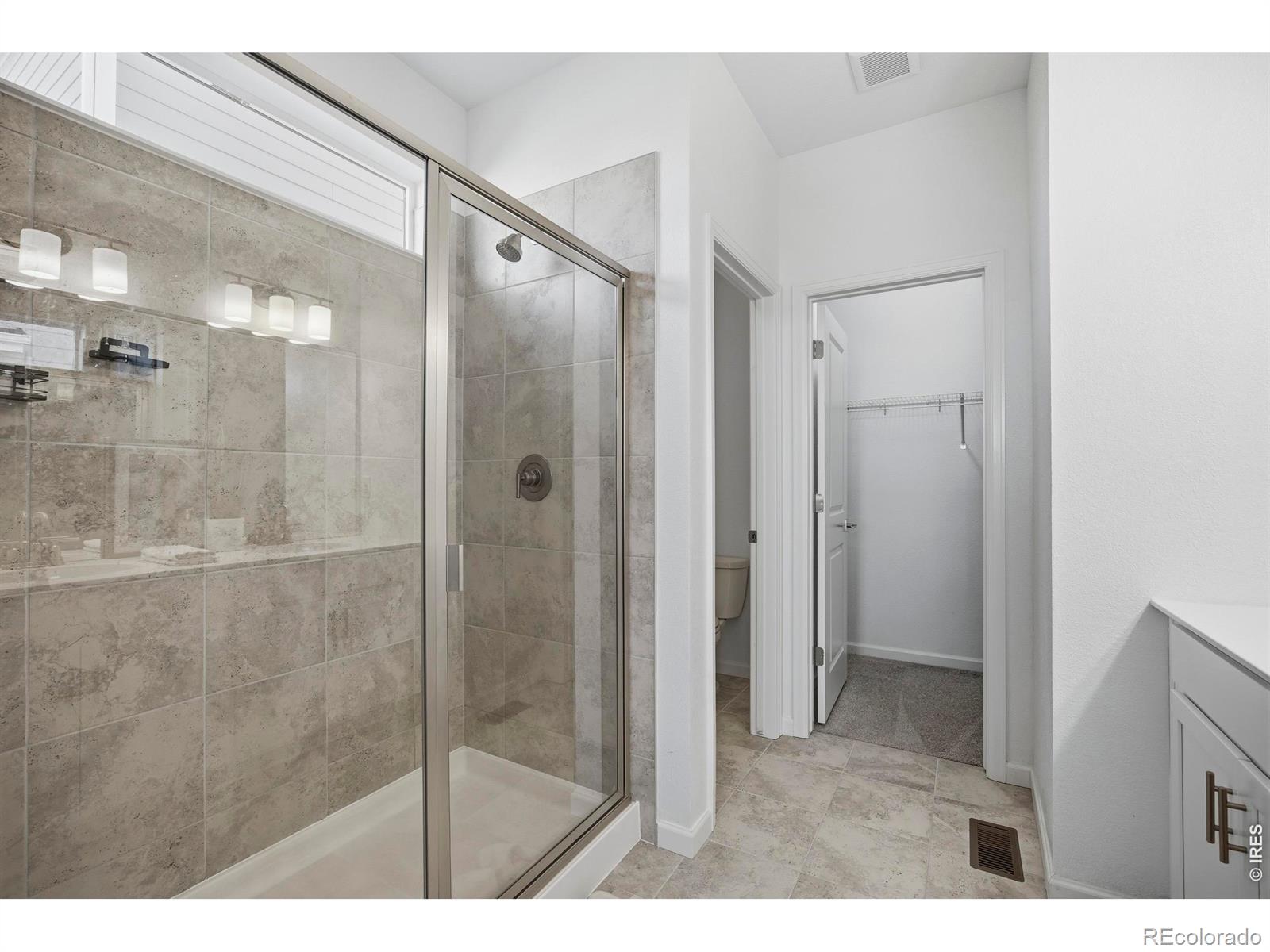 438 Overbrook Lane Longmont CO 80504