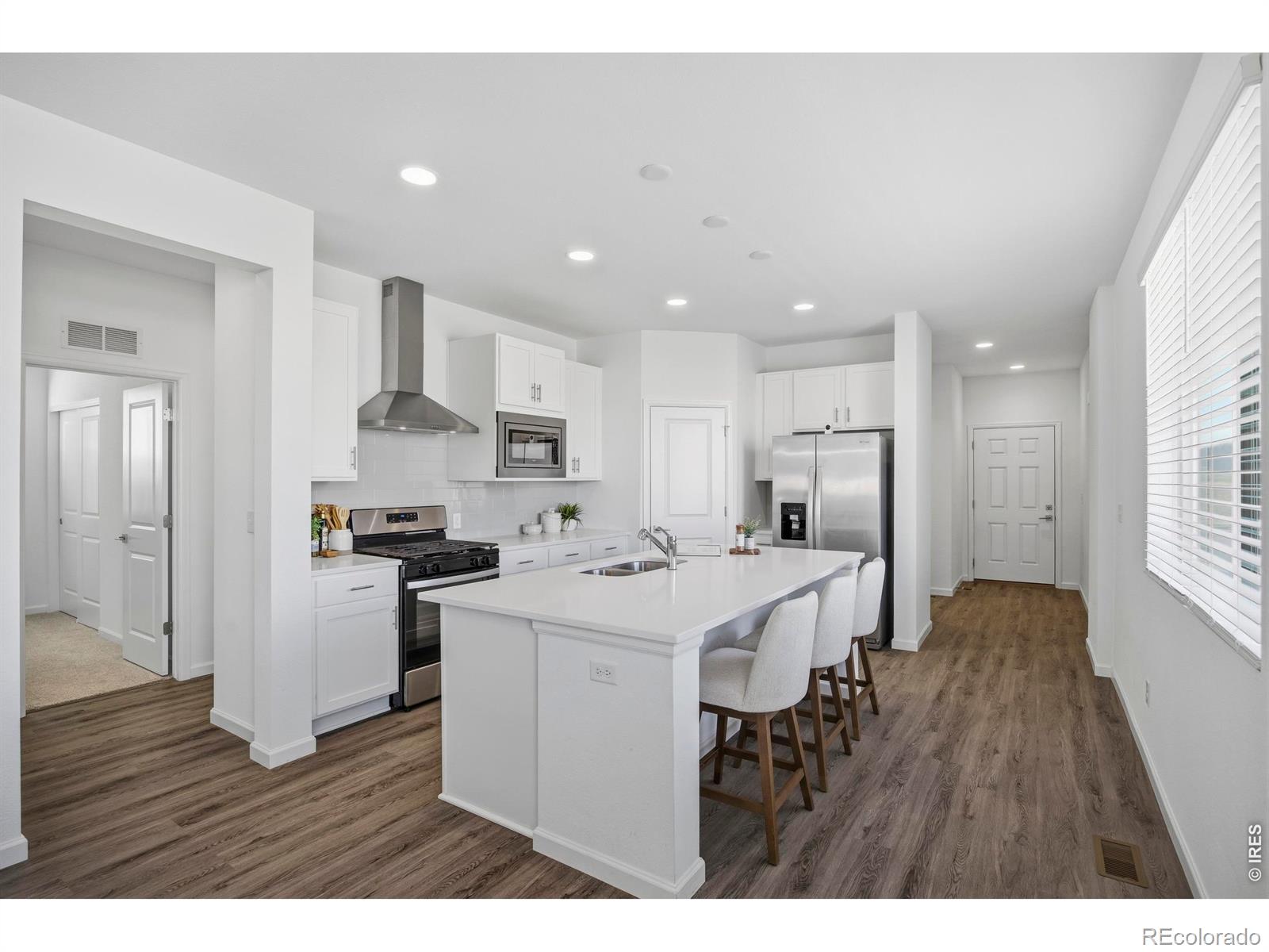 438 Overbrook Lane Longmont CO 80504