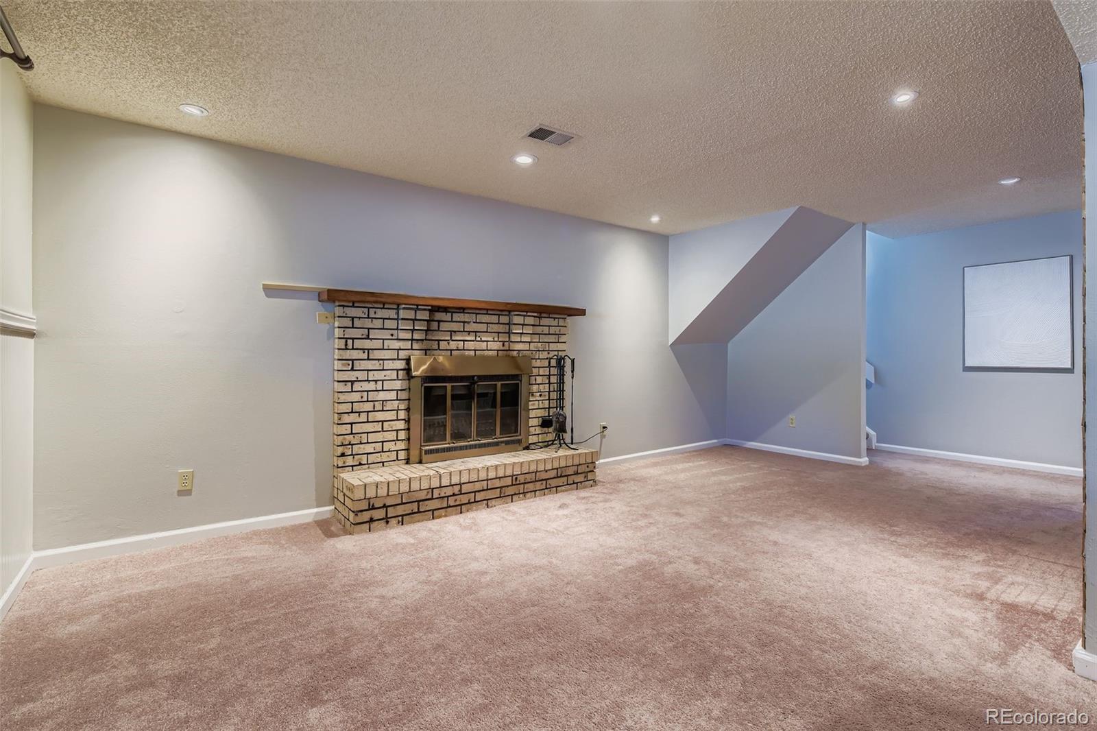 6895 S Webster Street Littleton CO 80128