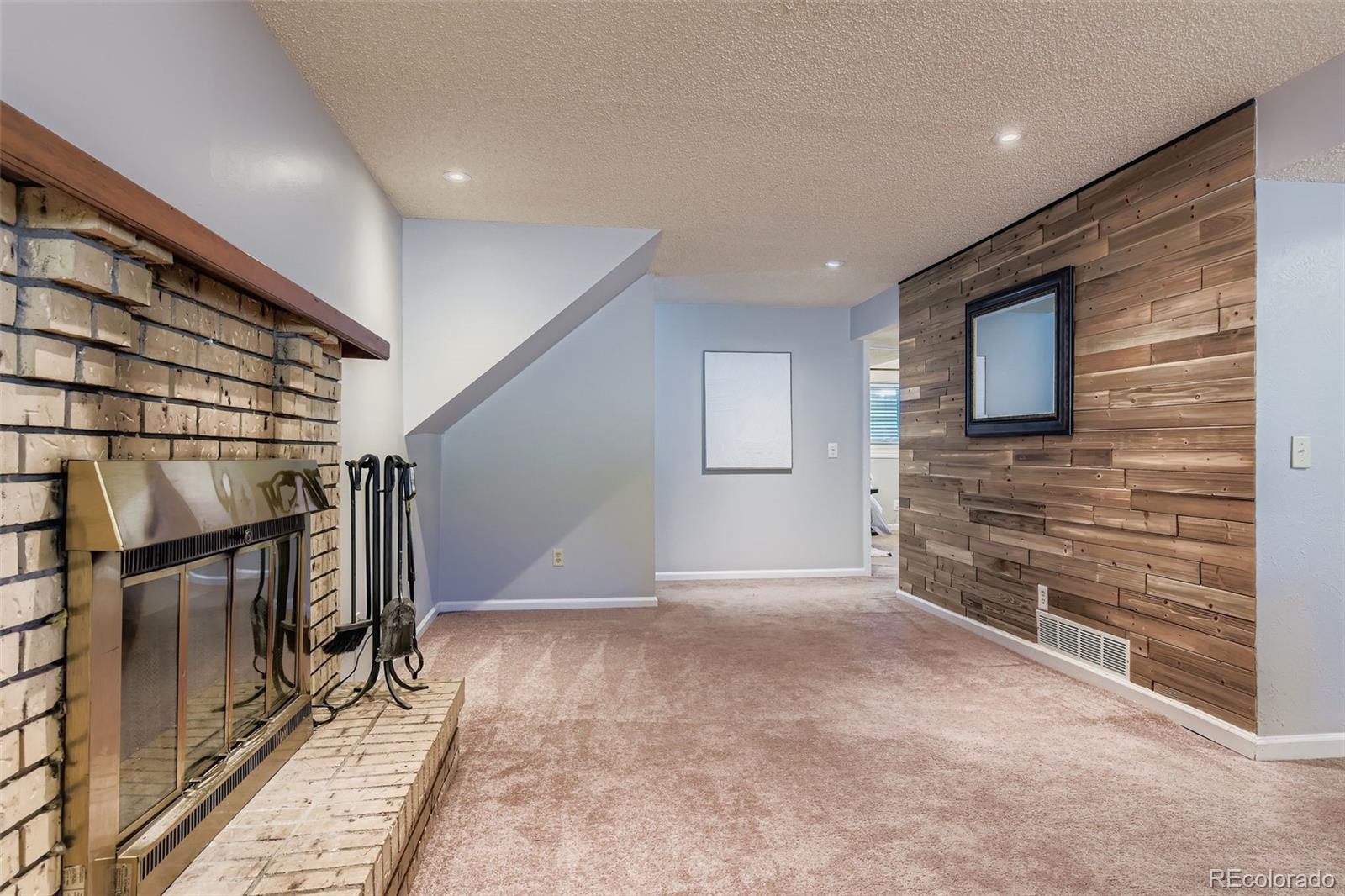 6895 S Webster Street Littleton CO 80128