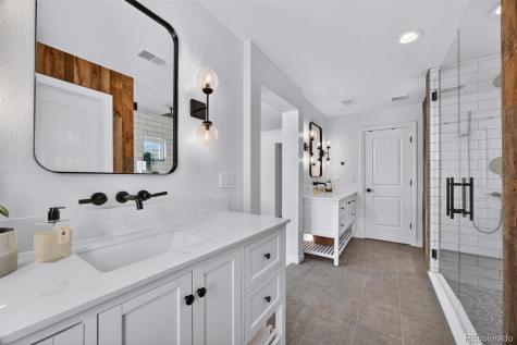 6726 S Quantock Way Aurora CO 80016