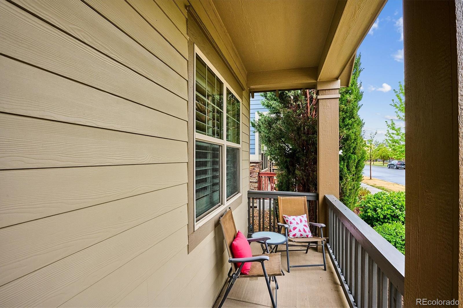 8043 E 49th Place Denver CO 80238