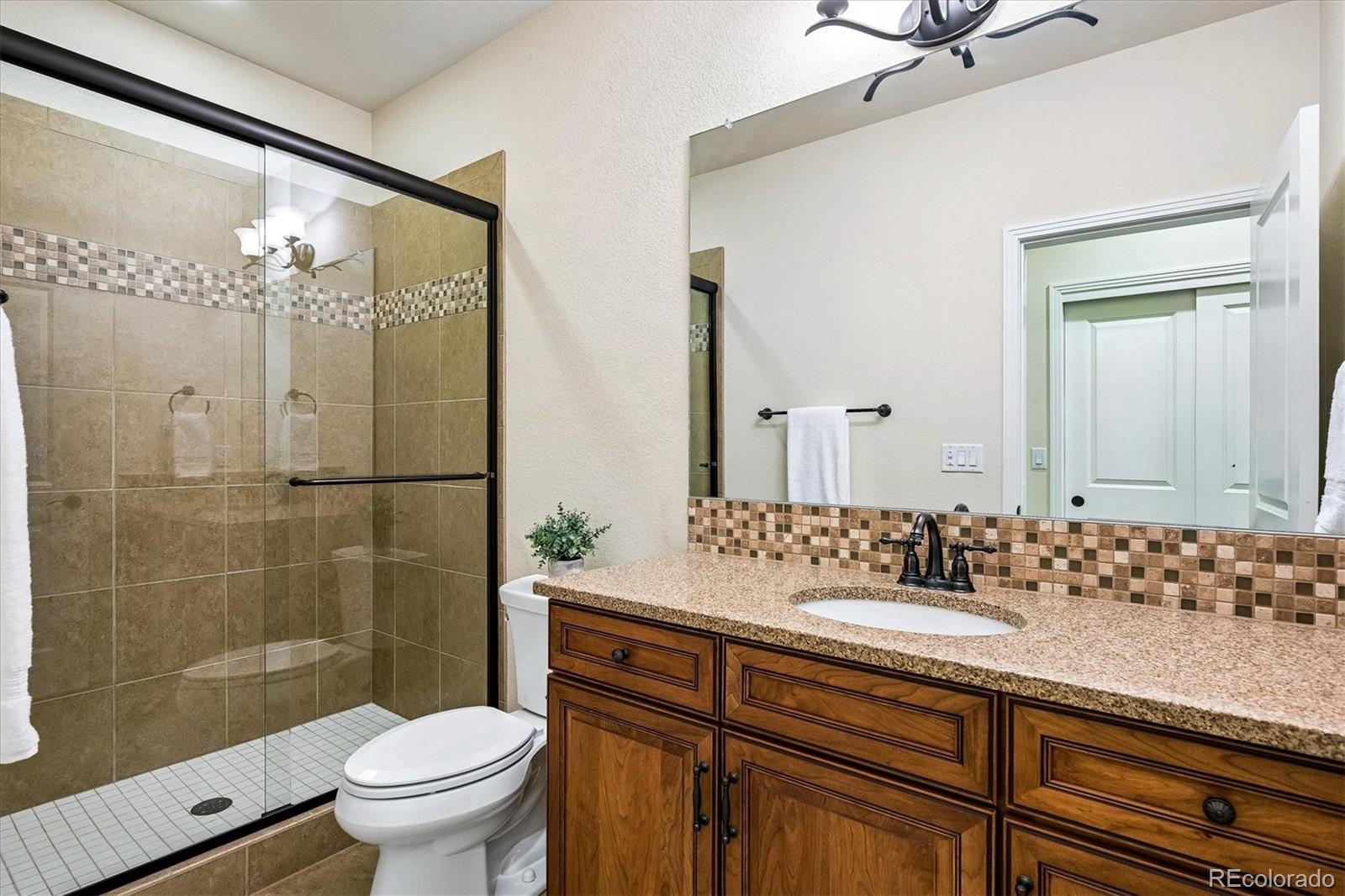 8043 E 49th Place Denver CO 80238